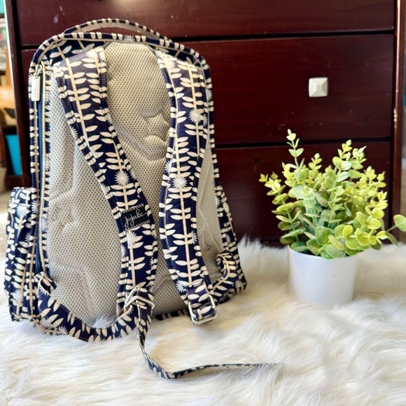 Ju-Ju-Be Be Right Back BRB Dandy Lines Collection Navy Floral Backpack DiaperBag - Picture 10 of 15